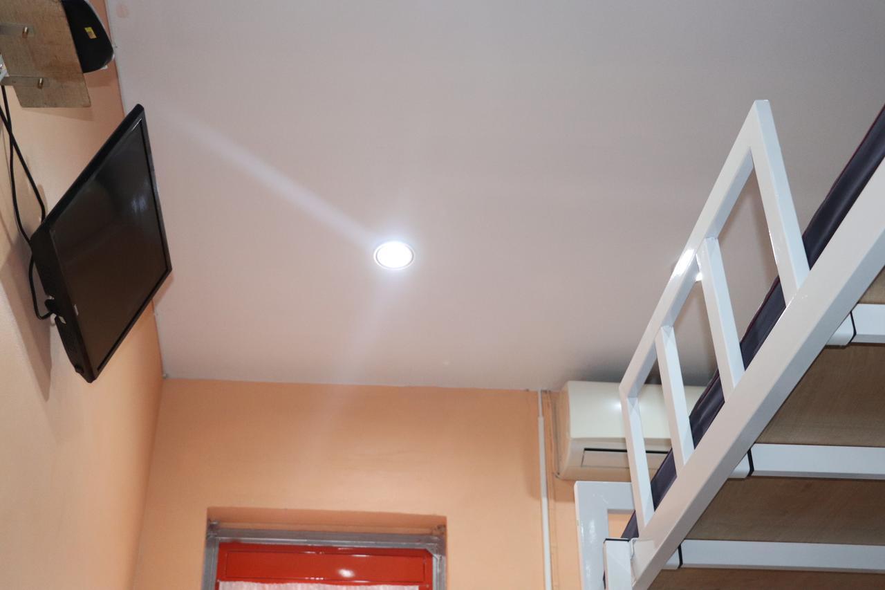 Ama Hostel バンコク都 エクステリア 写真