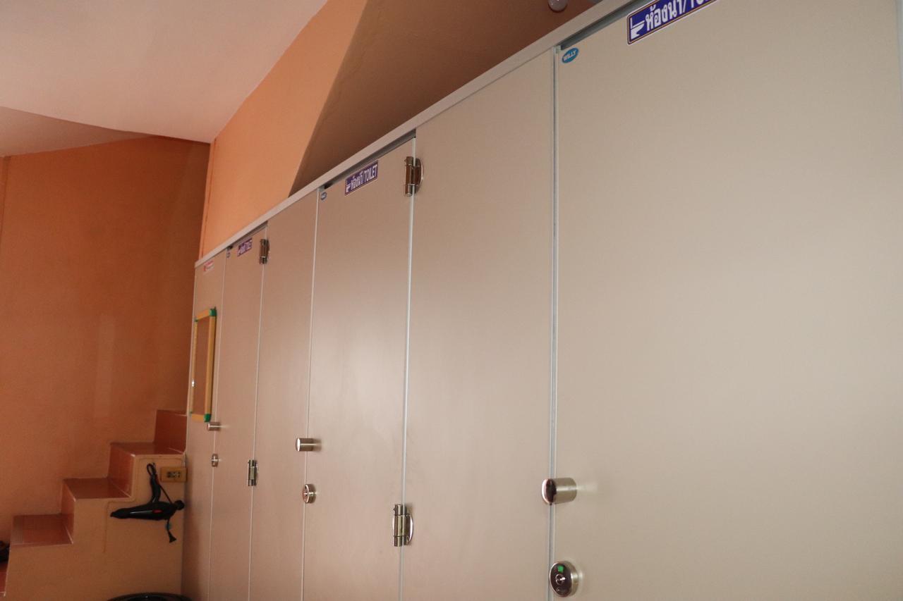 Ama Hostel バンコク都 エクステリア 写真