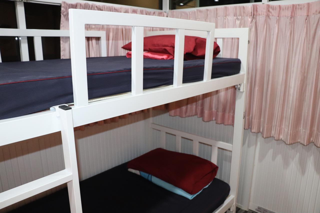 Ama Hostel バンコク都 エクステリア 写真