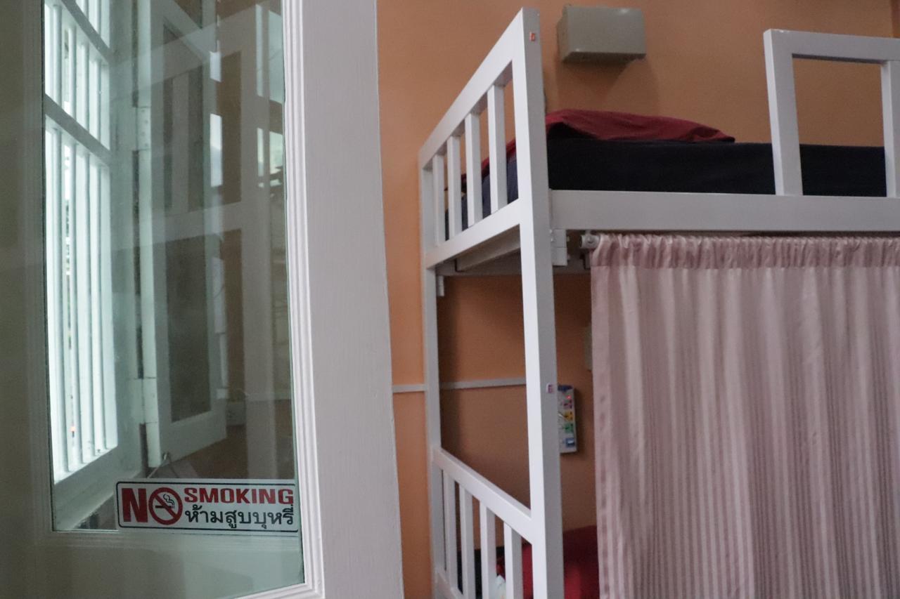 Ama Hostel バンコク都 エクステリア 写真