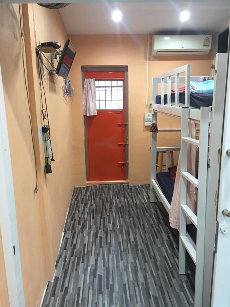 Ama Hostel バンコク都 エクステリア 写真