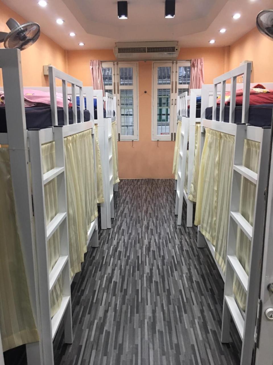 Ama Hostel バンコク都 エクステリア 写真
