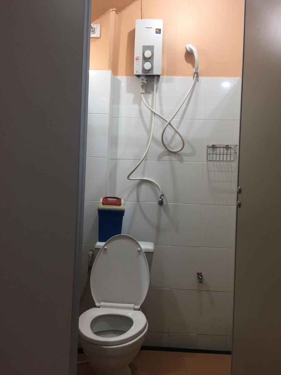 Ama Hostel バンコク都 エクステリア 写真